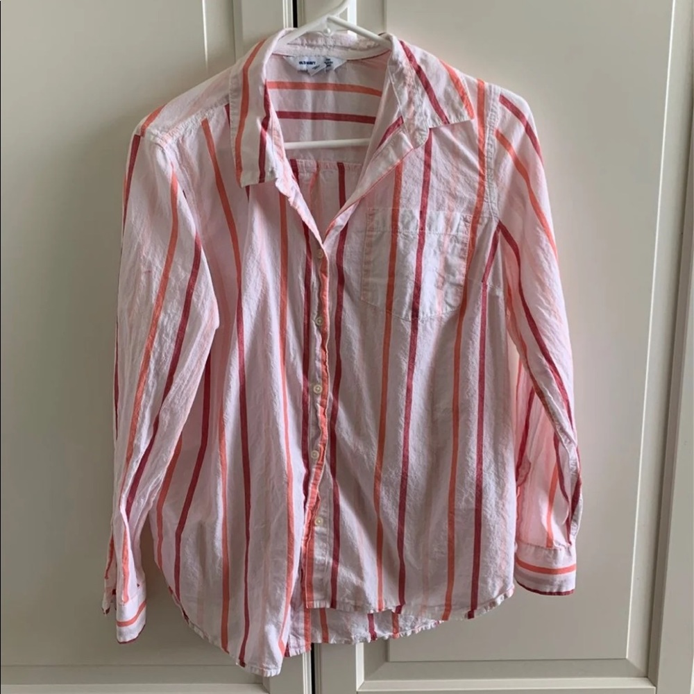 Women’s button down shirt
